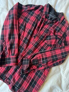 Men’s Red and Black Plaid Button-Down Shirt